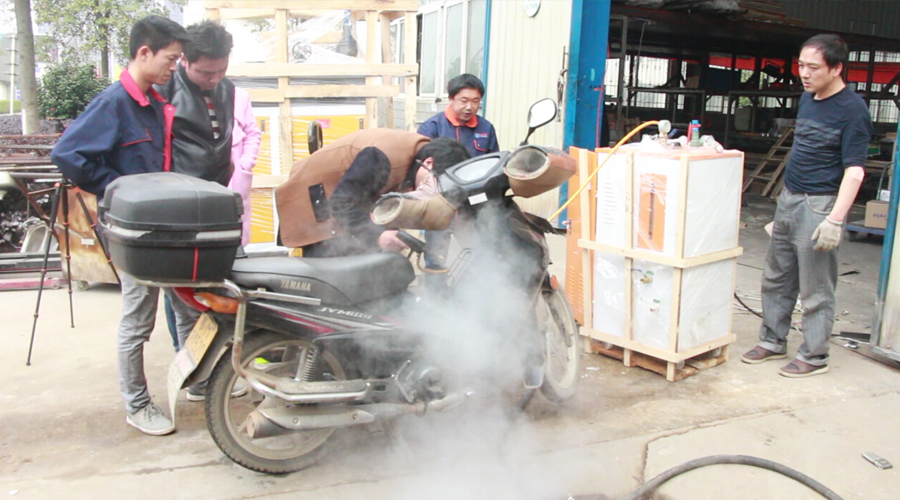 黄瓜成视频人APP蒸汽洗车