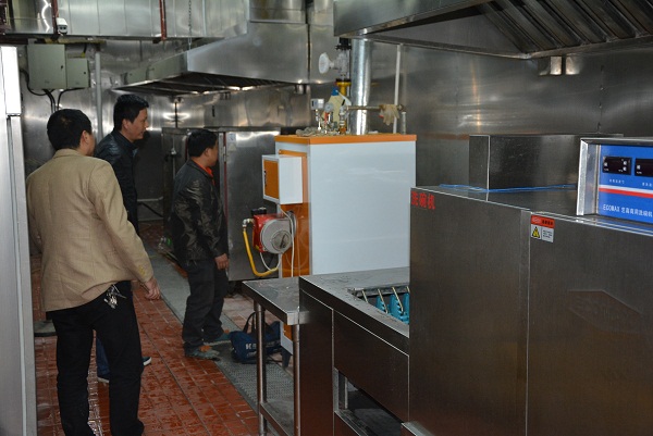 仙桃精英学校食堂300kg全自动黄瓜视频免费在线现场安装调试 