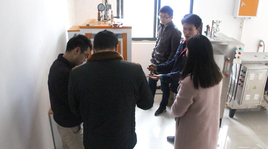 黄瓜成视频人APP客户试机