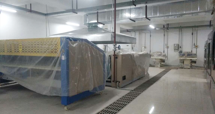 酒店使用电蒸汽发生器进行床品的消毒杀菌，保障卫生