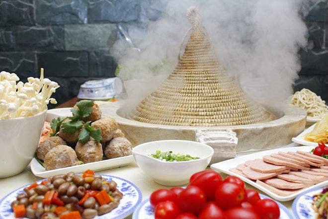 蒸汽石锅鱼店使用蒸汽石锅鱼电蒸汽发生器,引领健康时尚新潮流 蒸汽石锅鱼店使用蒸汽石锅鱼电蒸汽发生器,引领健康时尚新潮流